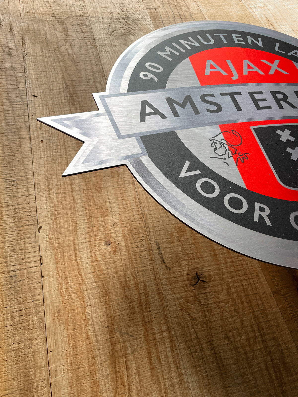 Reclamebord Embleem Ajax 90 minuten lang (zwart) aluminium