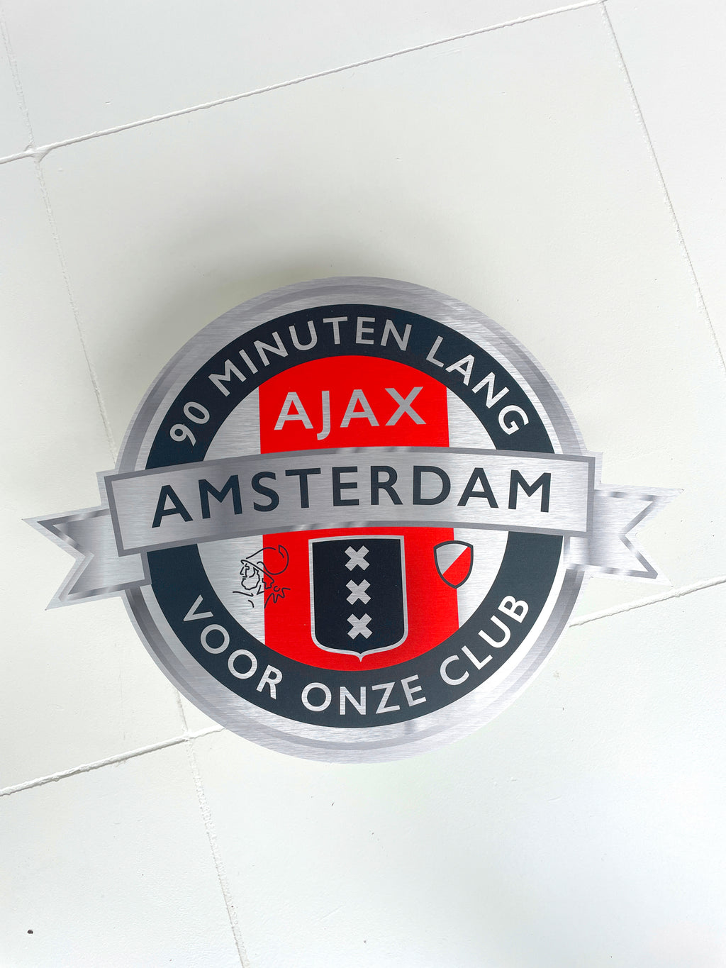 Reclamebord Embleem Ajax 90 minuten lang (zwart) aluminium
