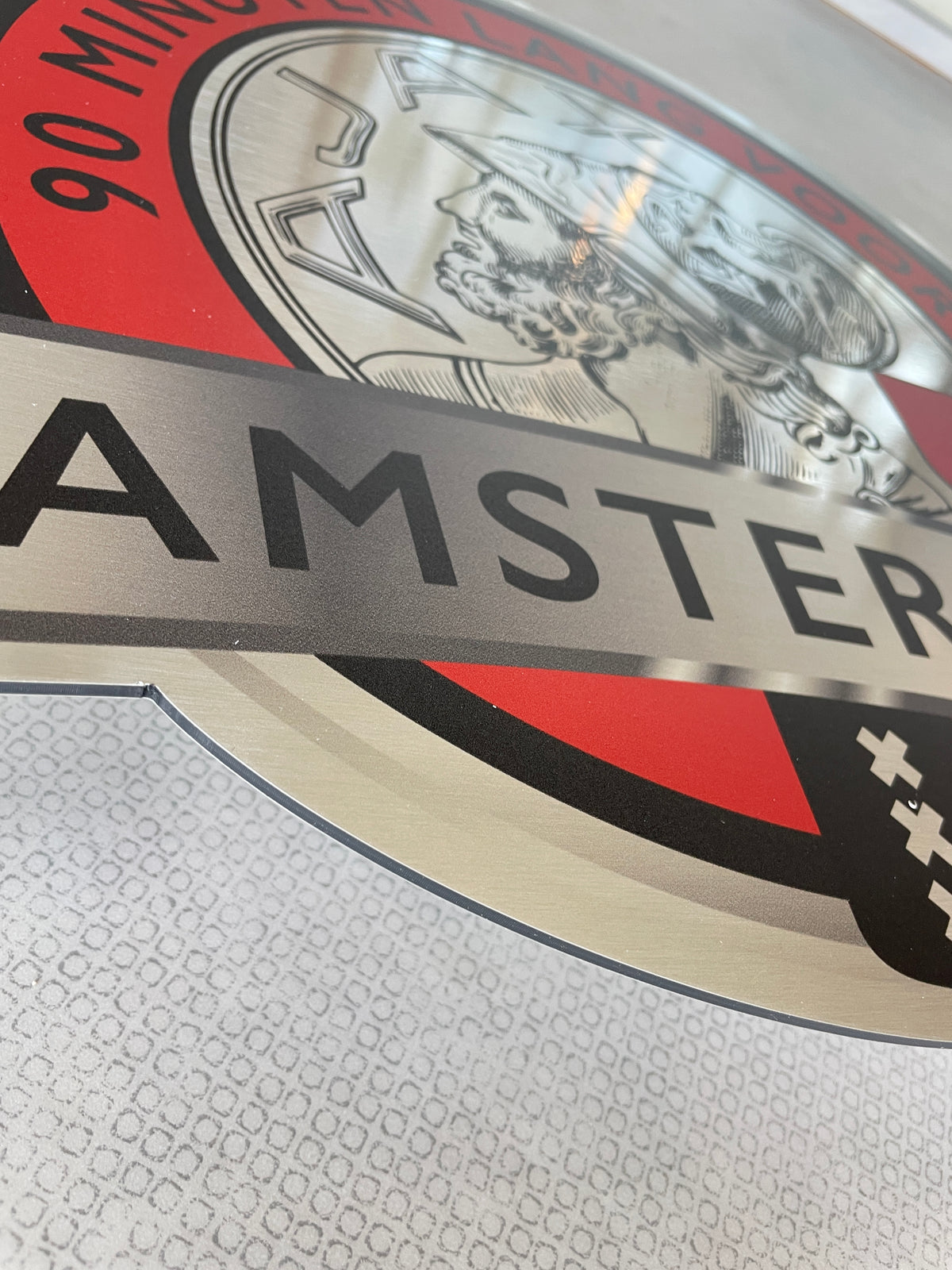 Reclamebord Embleem Ajax 90 minuten lang (zwart) aluminium
