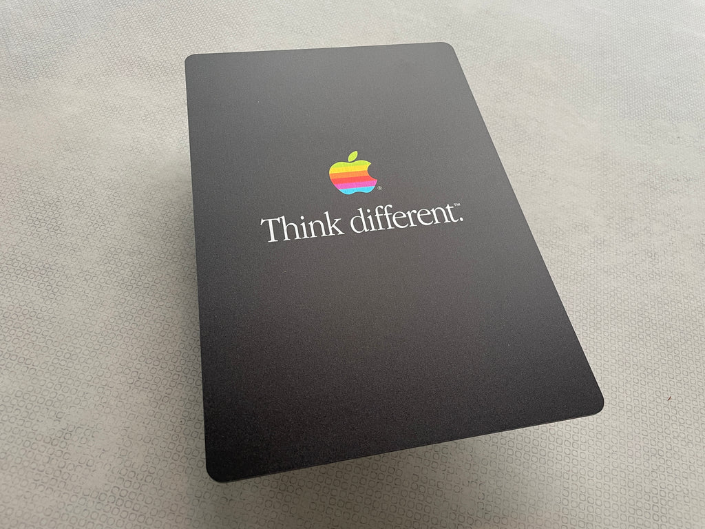 Reclamebord Apple logo Think Different, 30x21cm aluminium
