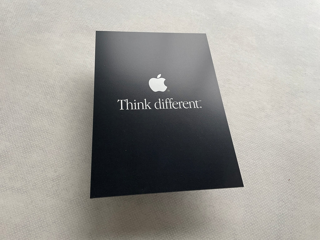 Reclamebord Apple logo Think Different, 30x21cm aluminium