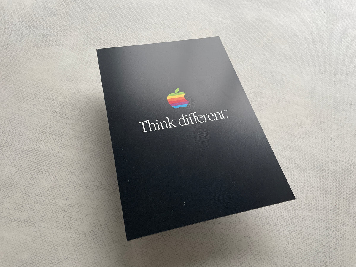 Reclamebord Apple logo Think Different, 30x21cm aluminium