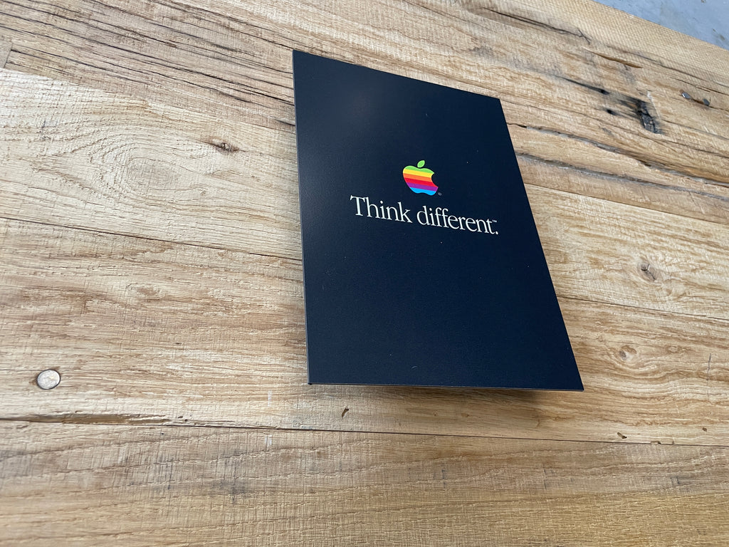Reclamebord Apple logo Think Different, 30x21cm aluminium