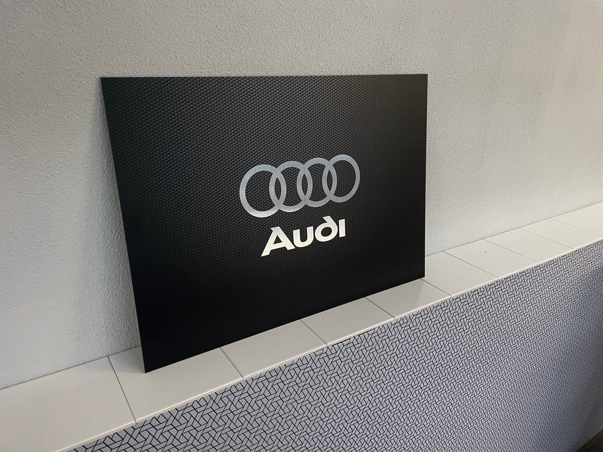 Reclamebord Audi logo, aluminium, carbonlook, 57x40cm