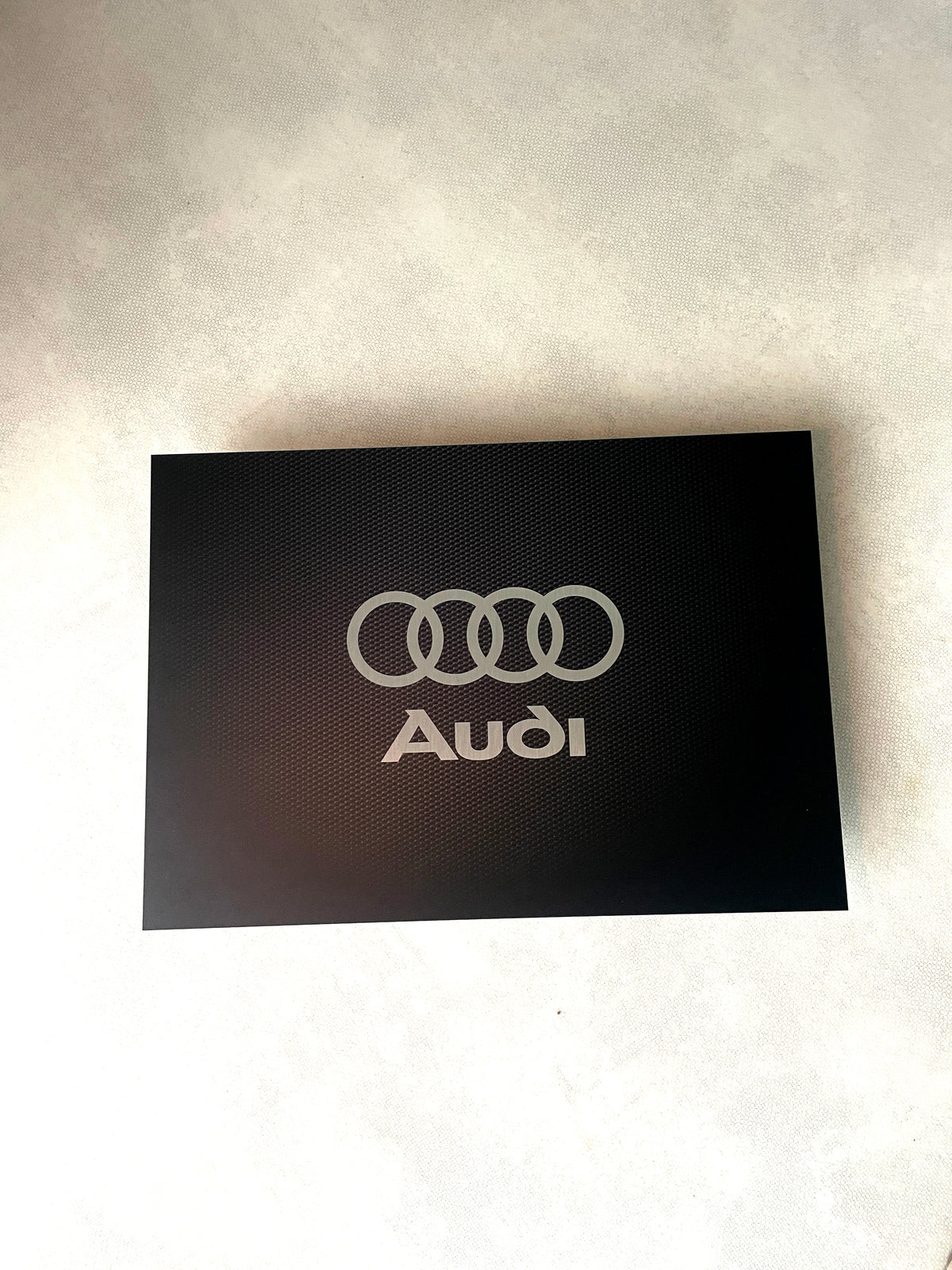 Reclamebord Audi logo, aluminium, carbonlook, 57x40cm