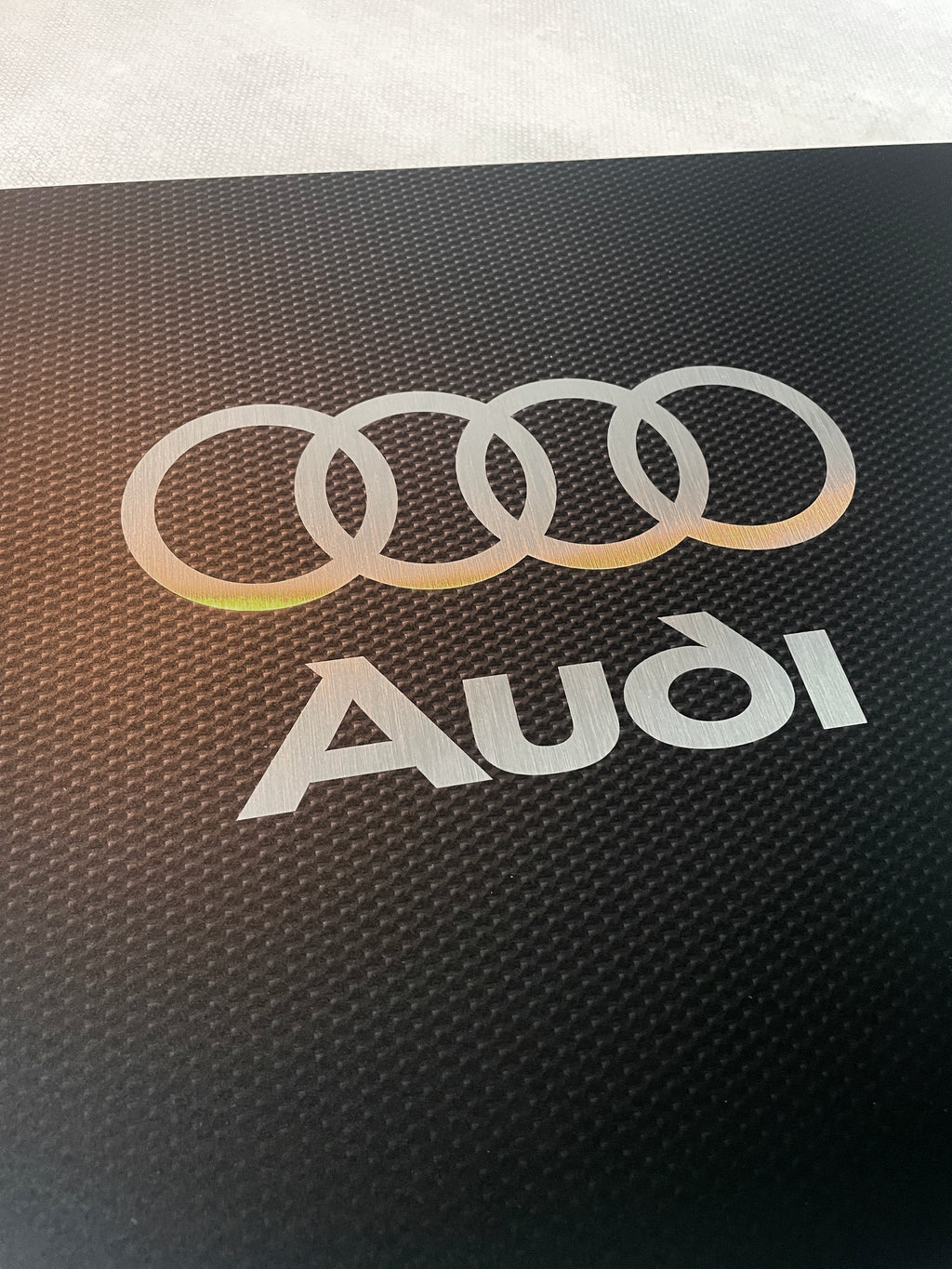 Reclamebord Audi logo, aluminium, carbonlook, 57x40cm