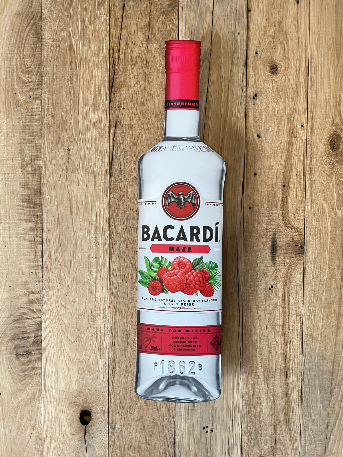 Reclamebord Bacardi Razz fles groot, 70cm hoog, aluminium