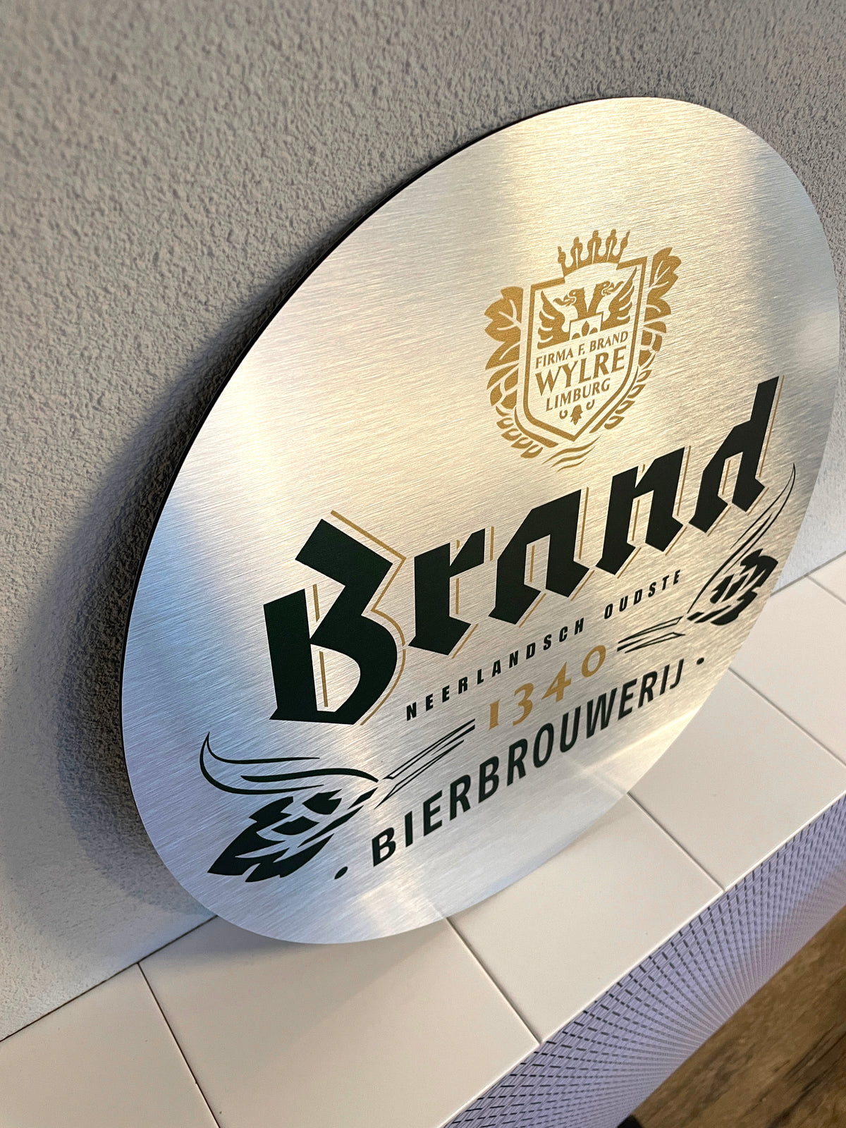 Reclamebord Brand bier logo aluminium, afmeting 40x40 cm