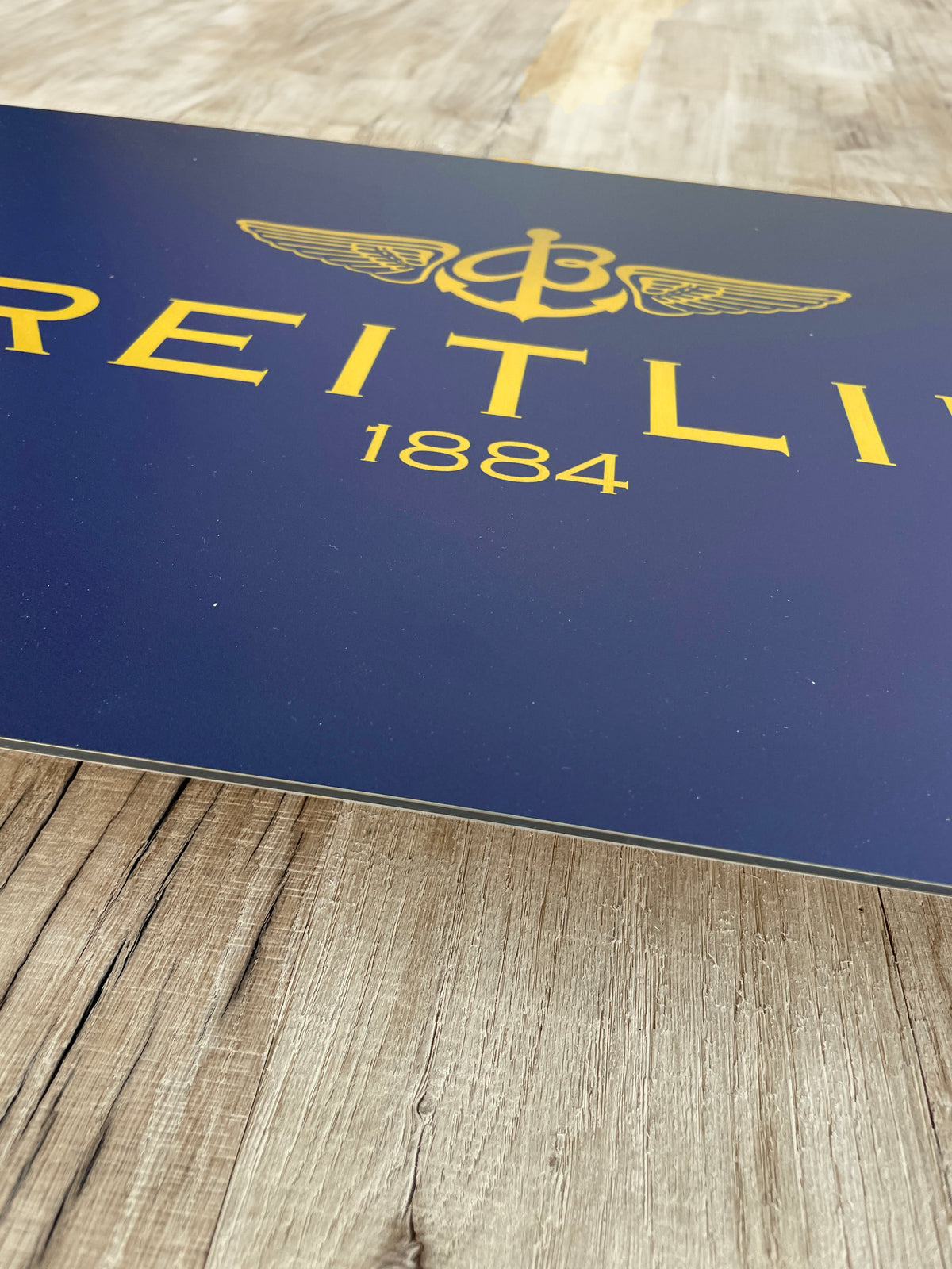 Reclamebord Breitling logo, aluminium, afmeting 40x57 cm