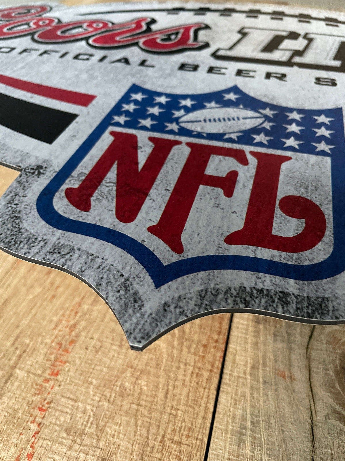 Reclamebord Coors Light NFL logo groot, 40x45cm, aluminium