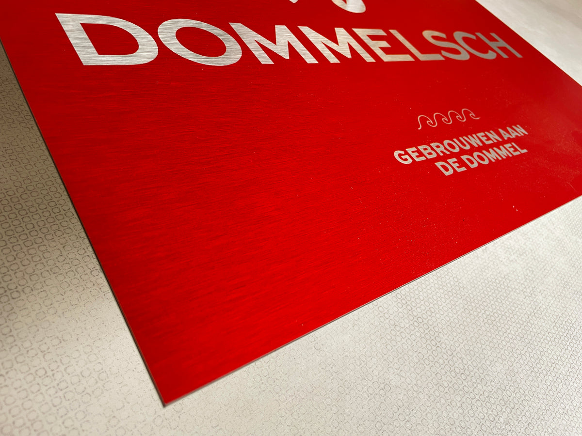 Reclamebord Dommelsch bier logo, aluminium, afm 36x57 cm