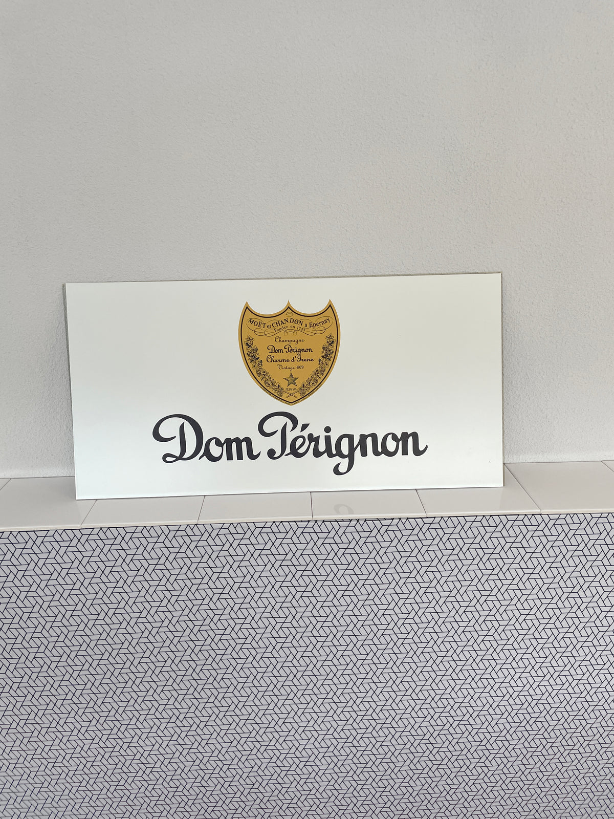 Reclamebord Dom Pérignon Champagne, aluminium, afm 59x29 cm