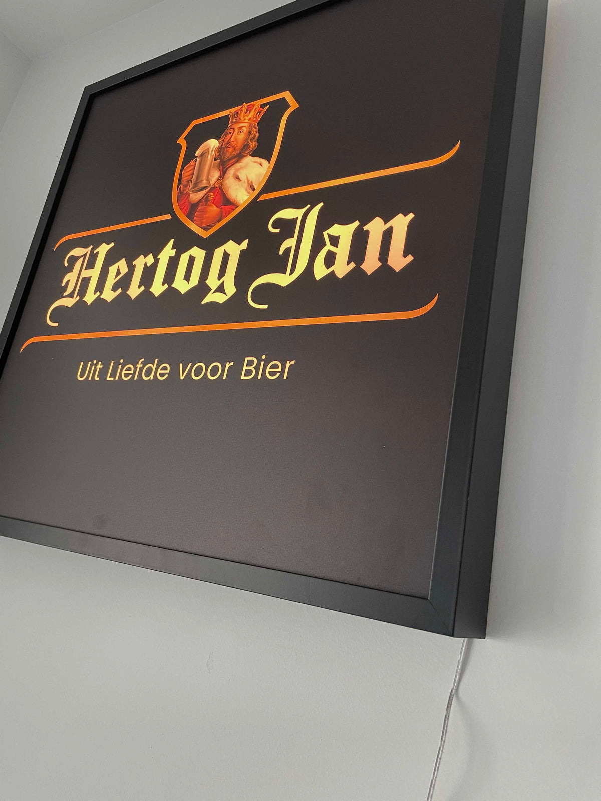 Lichtbak Hertog Jan bier logo reclamebord, 50x50cm verlicht
