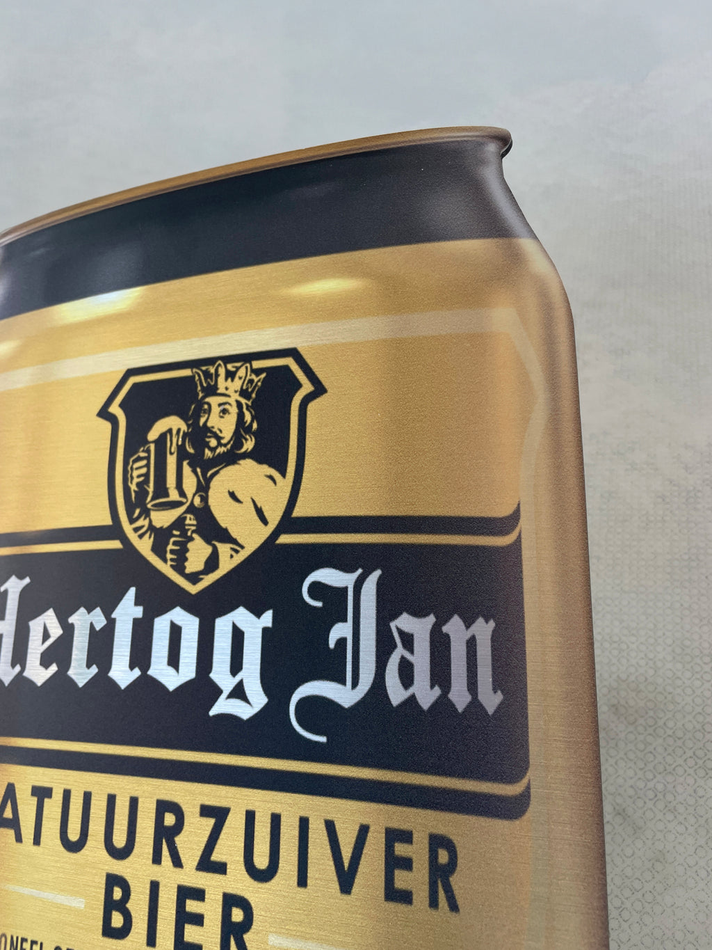 Reclamebord Hertog Jan bier in vorm groot bierblik, 25x46cm