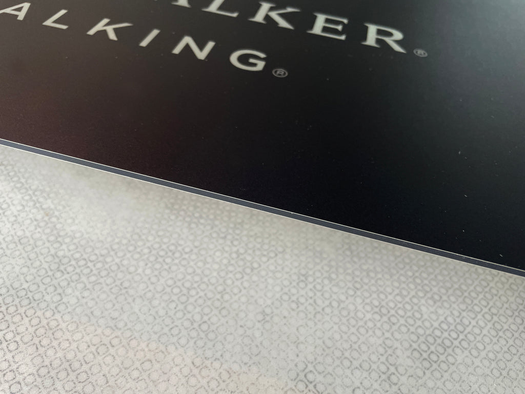 Reclamebord Johnnie Walker logo whisky / whiskey 40x57cm