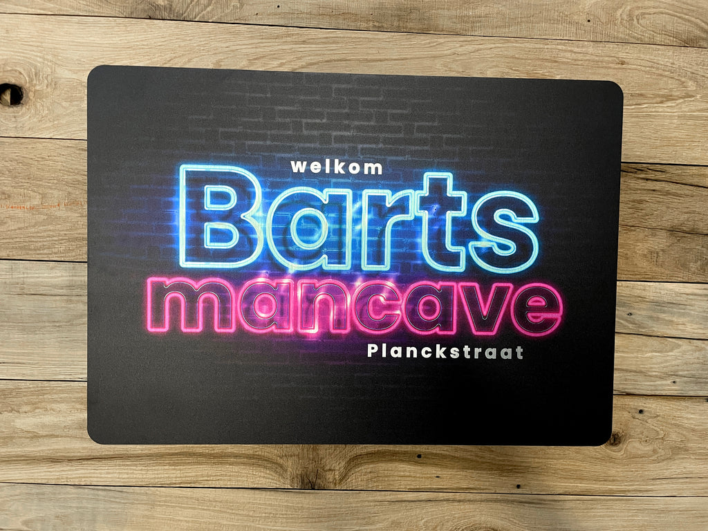 Reclamebord Mancave Neon met eigen naam, bedrukt neontekst
