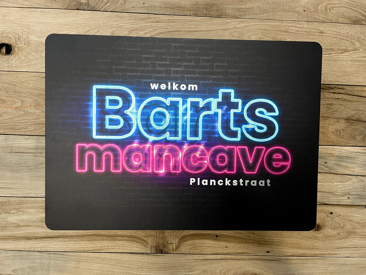 Reclamebord Mancave Neon met eigen naam, bedrukt neontekst