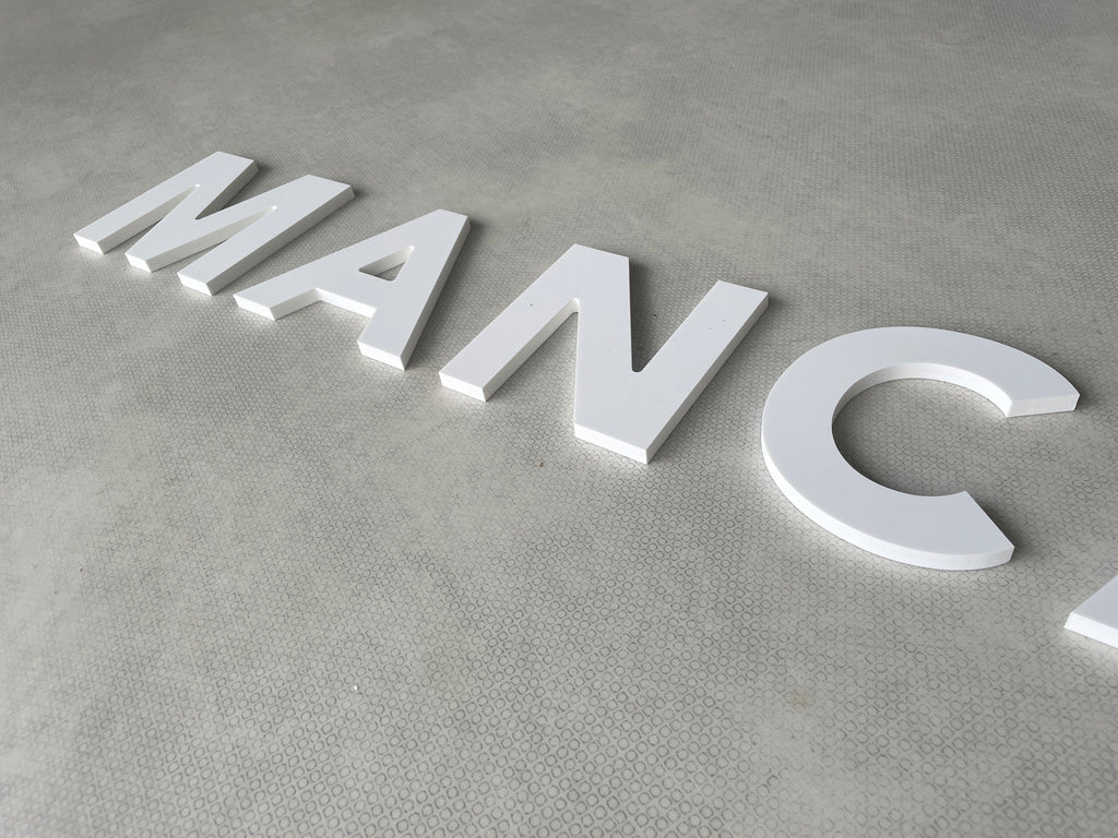 Mancave letters, losse letters voor aan de muur, 100x14cm