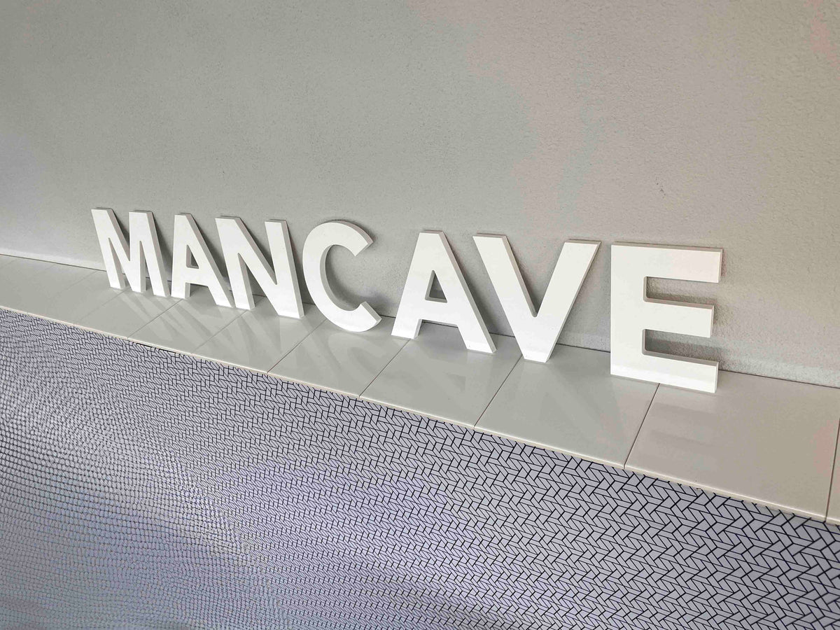 Mancave letters, losse letters voor aan de muur, 100x14cm