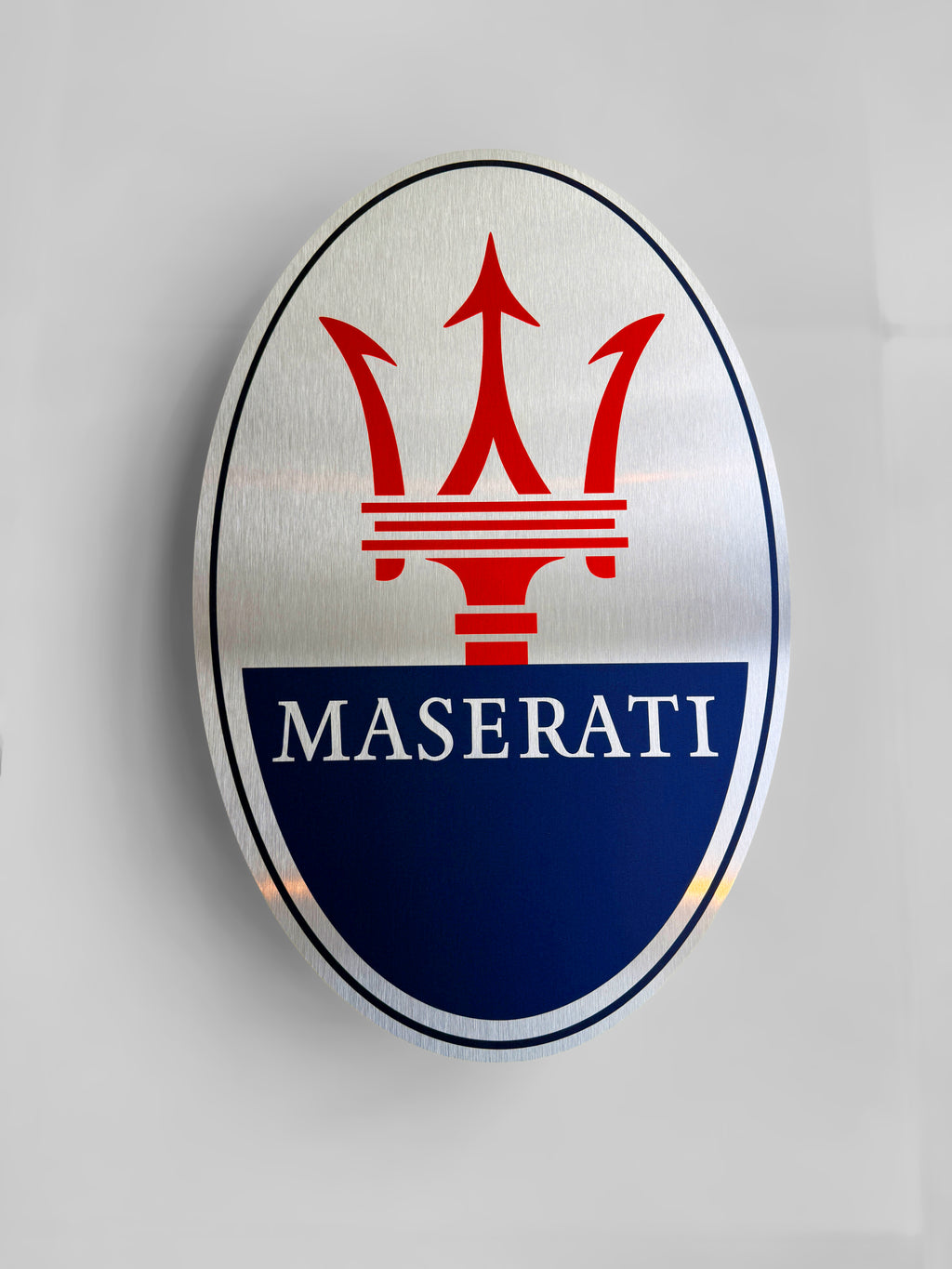 Reclamebord Maserati logo kleur,aluminium, 40x57 cm