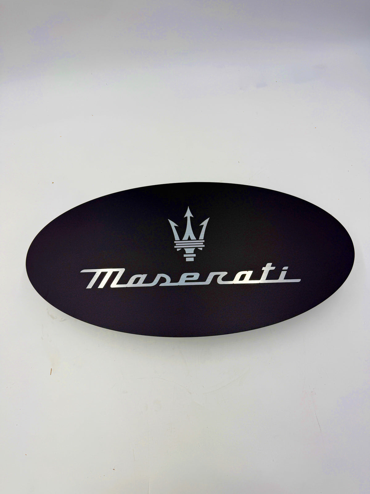 Reclamebord Maserati logo zwart,aluminium, 40x57 cm