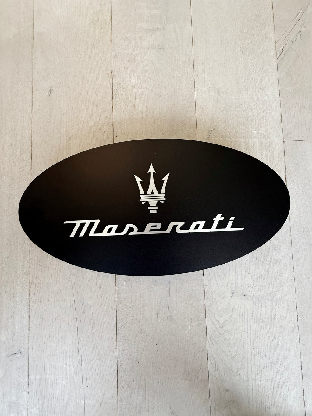 Reclamebord Maserati logo zwart,aluminium, 40x57 cm