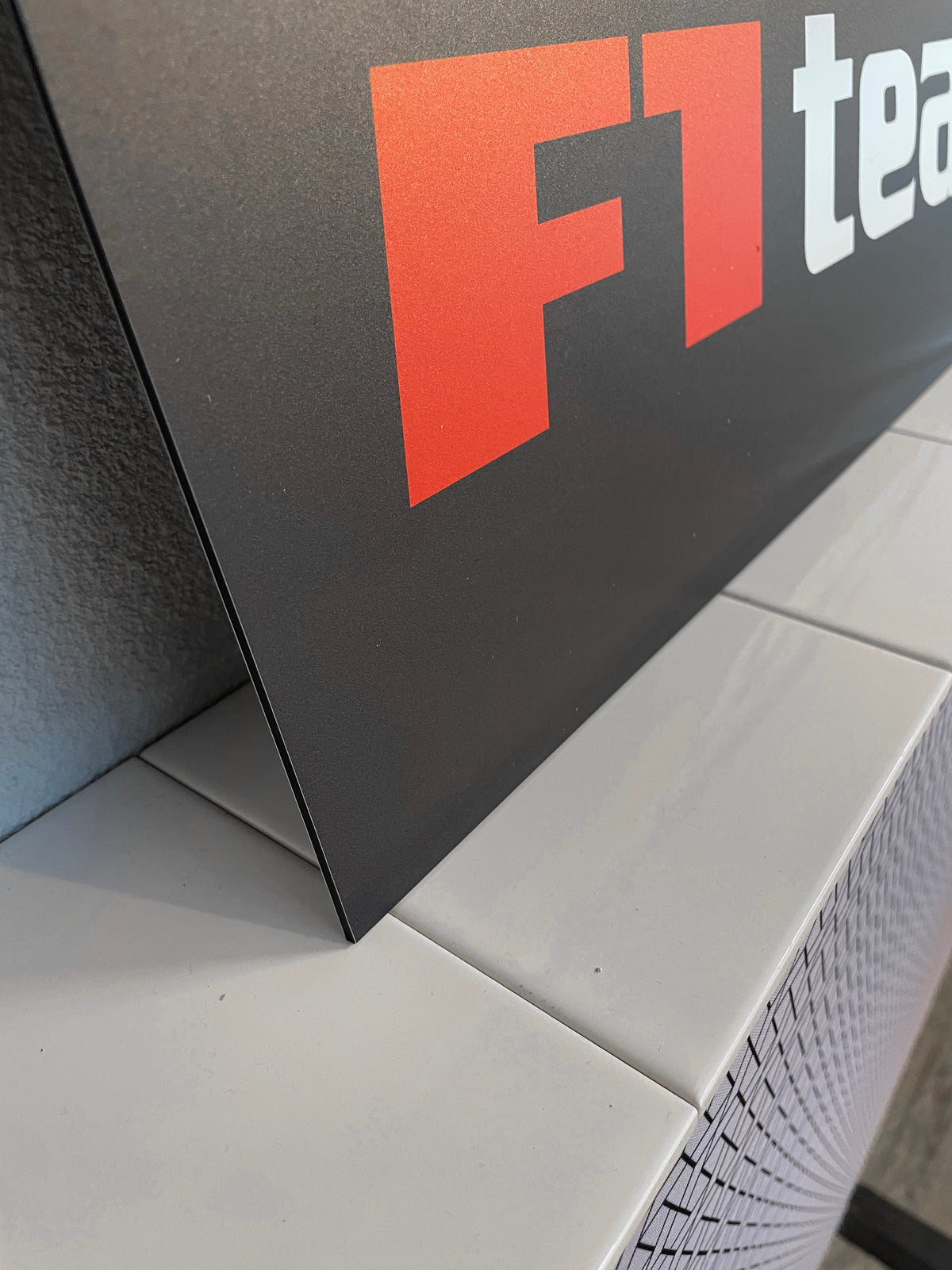 Reclamebord Minardi F1 formule, logo, aluminium, 60x30 cm