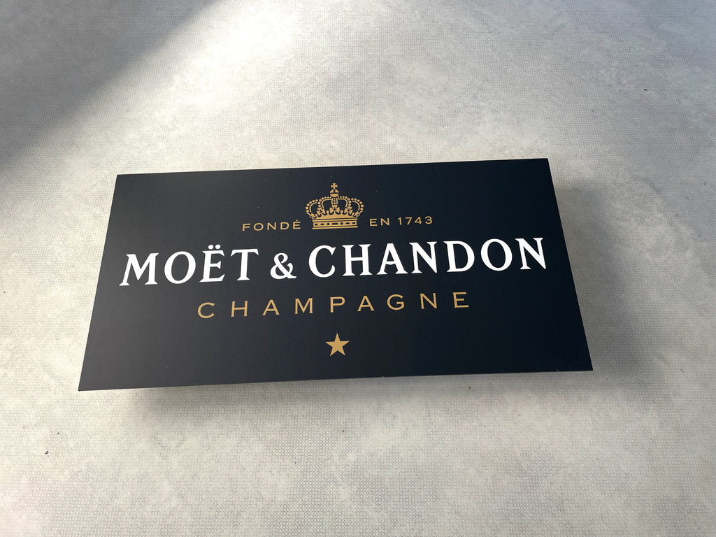 Reclamebord Moët & Chandon Champagne logo, aluminium, 59x29 cm