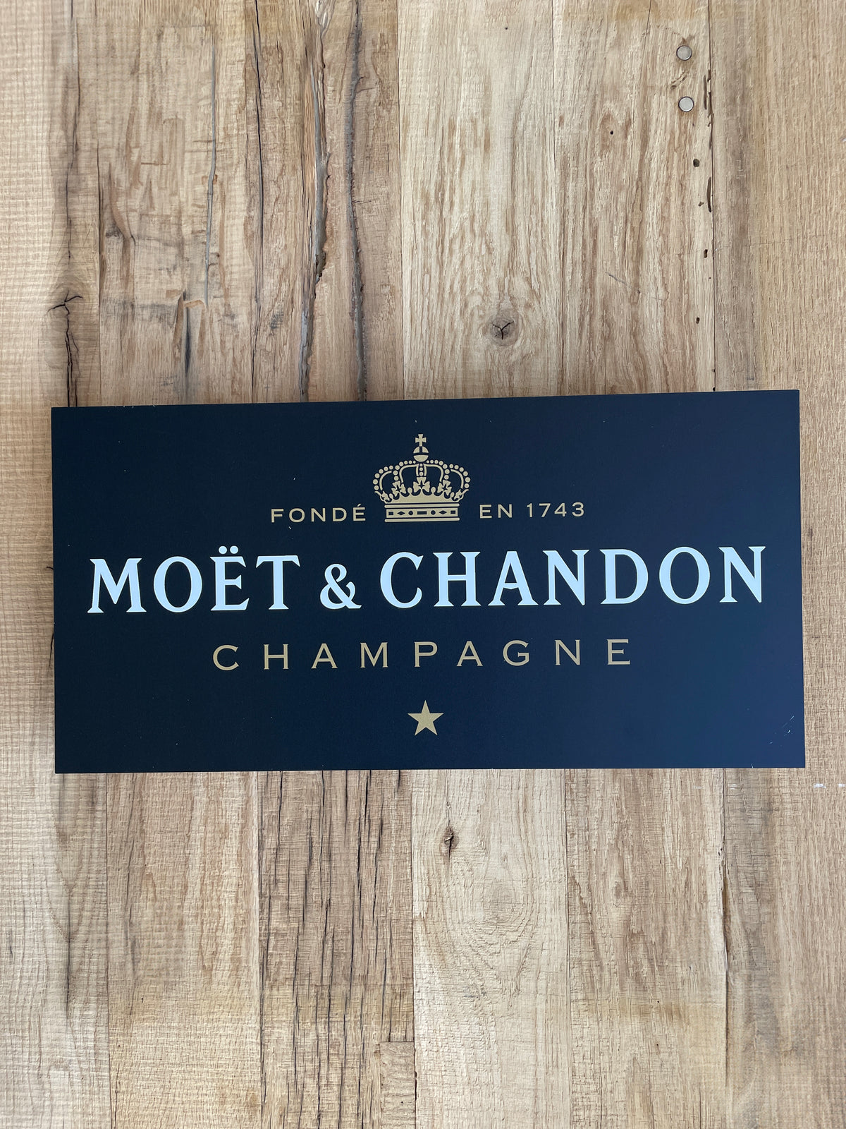 Reclamebord Moët & Chandon Champagne logo, aluminium, 59x29 cm
