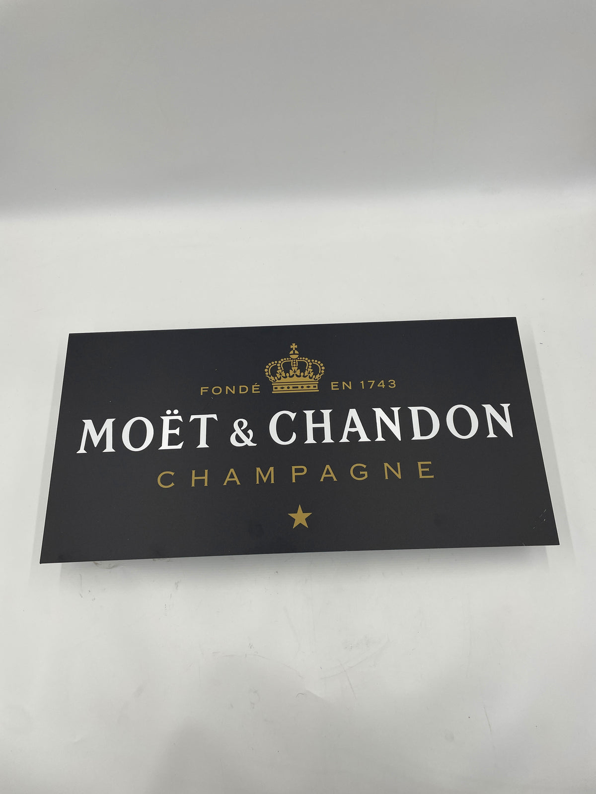 Reclamebord Moët & Chandon Champagne logo, aluminium, 59x29 cm
