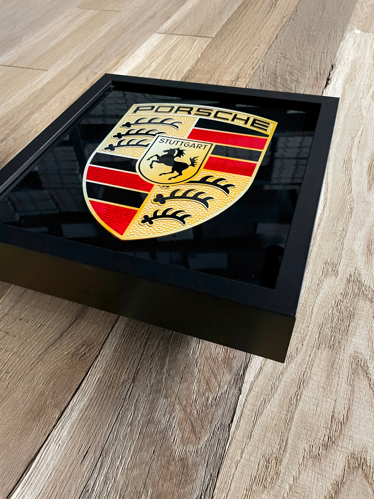 Lichtbak Porsche logo embleem reclamebord, 50X50cm, verlicht