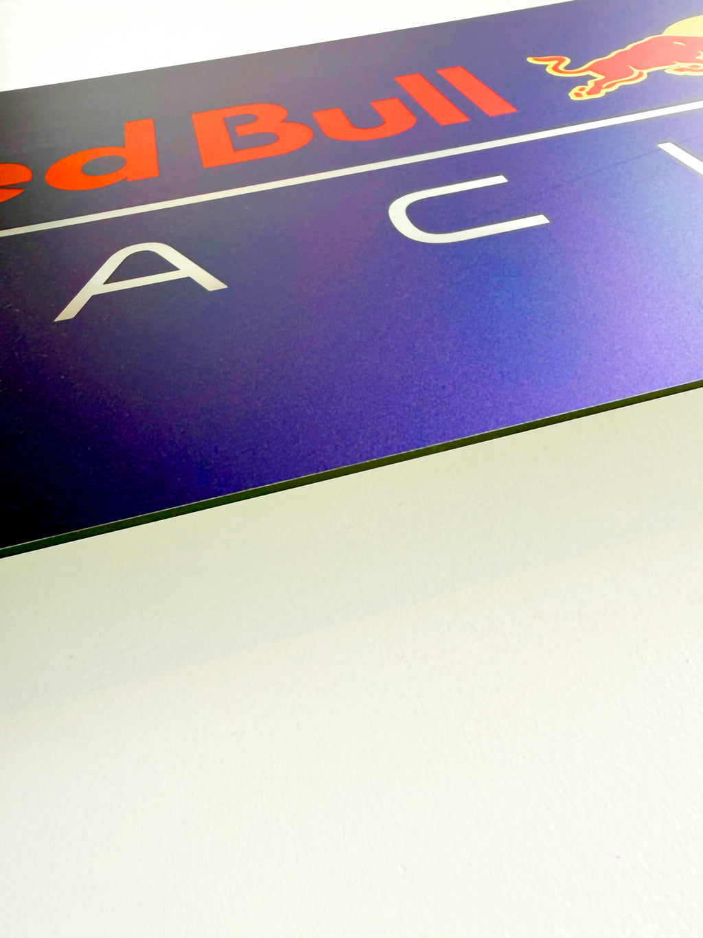 Reclamebord RedBull racing logo, aluminium, 57x29 cm