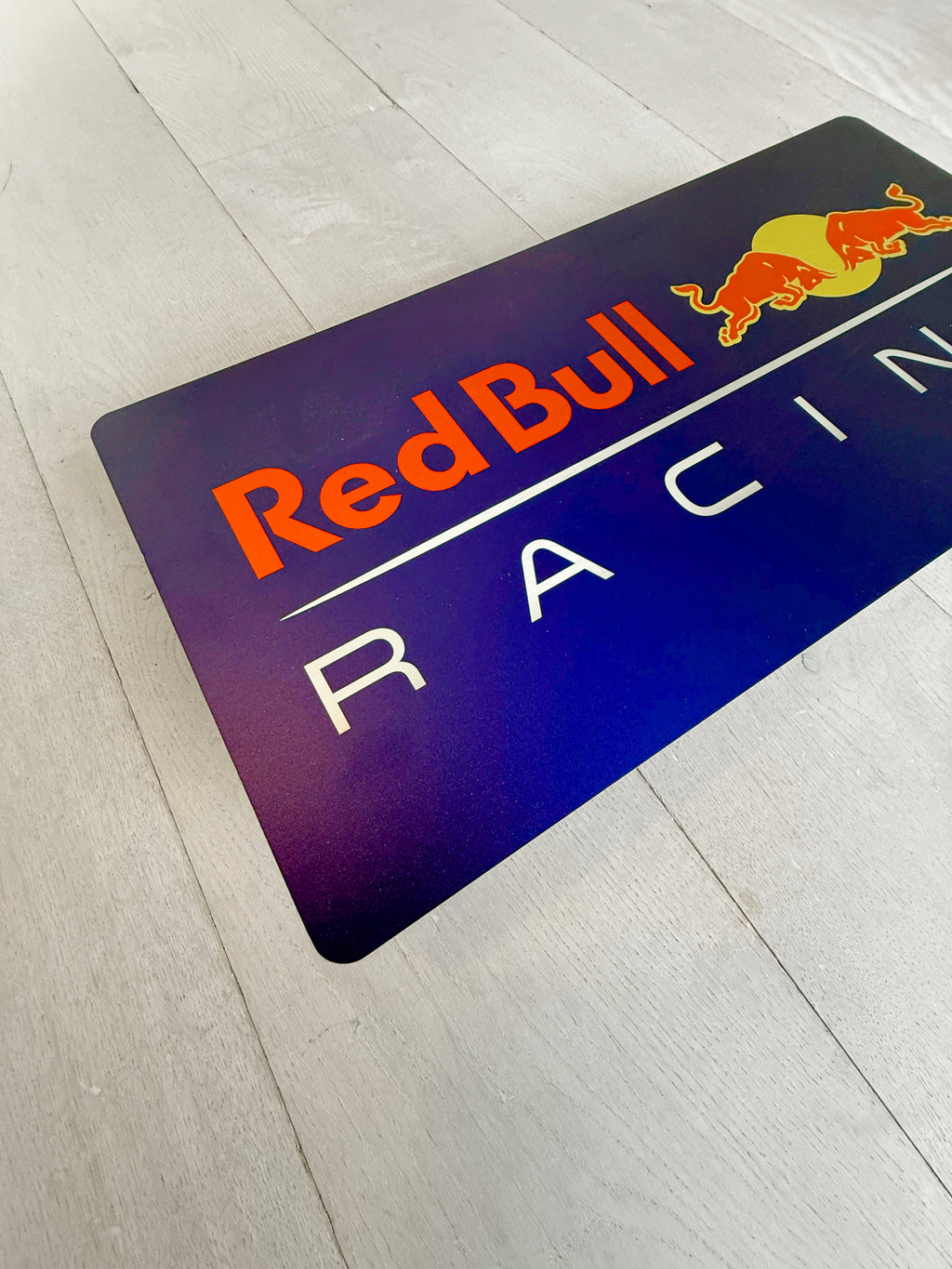 Reclamebord RedBull racing logo, aluminium, 57x29 cm