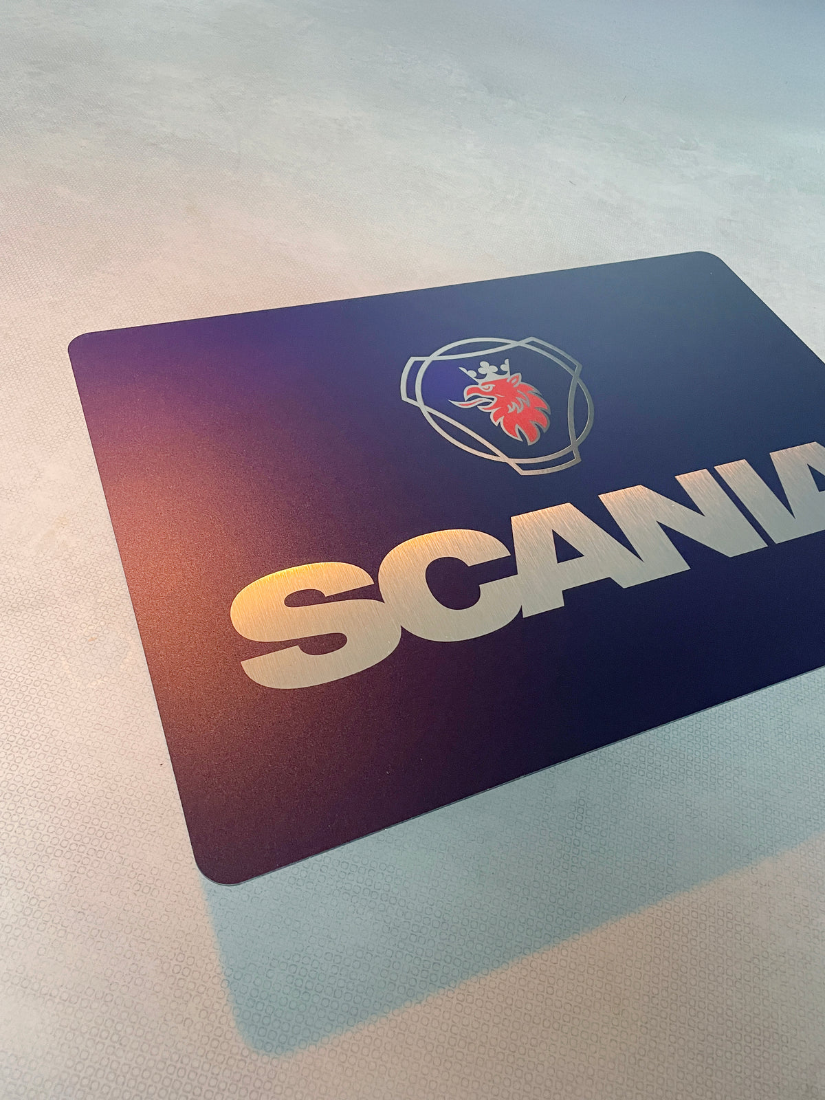 Reclamebord Scania vrachtwagen logo embleem, alu, 40x57cm
