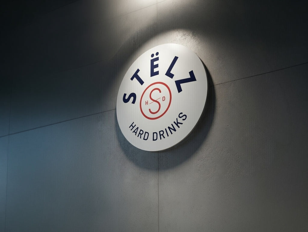 Reclamebord STËLZ hard drinks logo aluminium, afmeting 40x40 cm