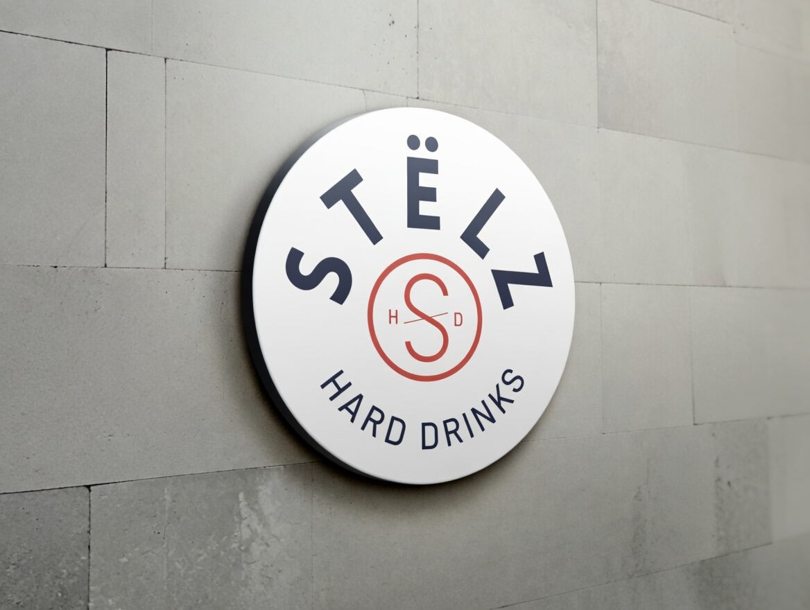 Reclamebord STËLZ hard drinks logo aluminium, afmeting 40x40 cm