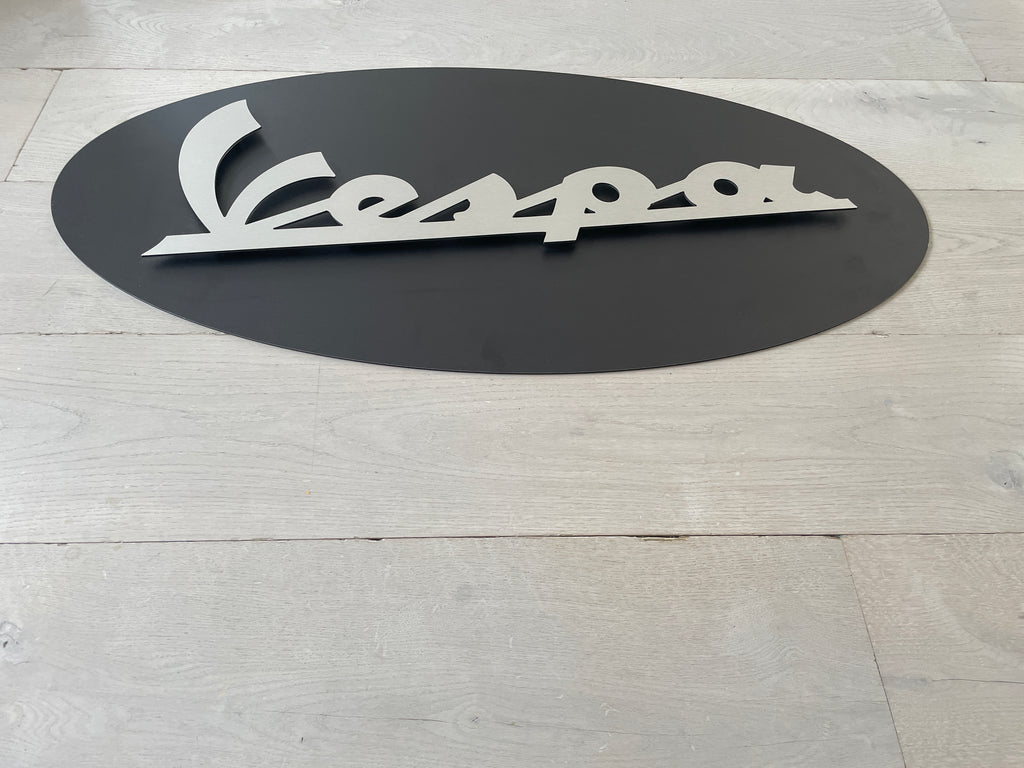 Reclamebord Vespa logo 3D relief, aluminium, 100x50 cm