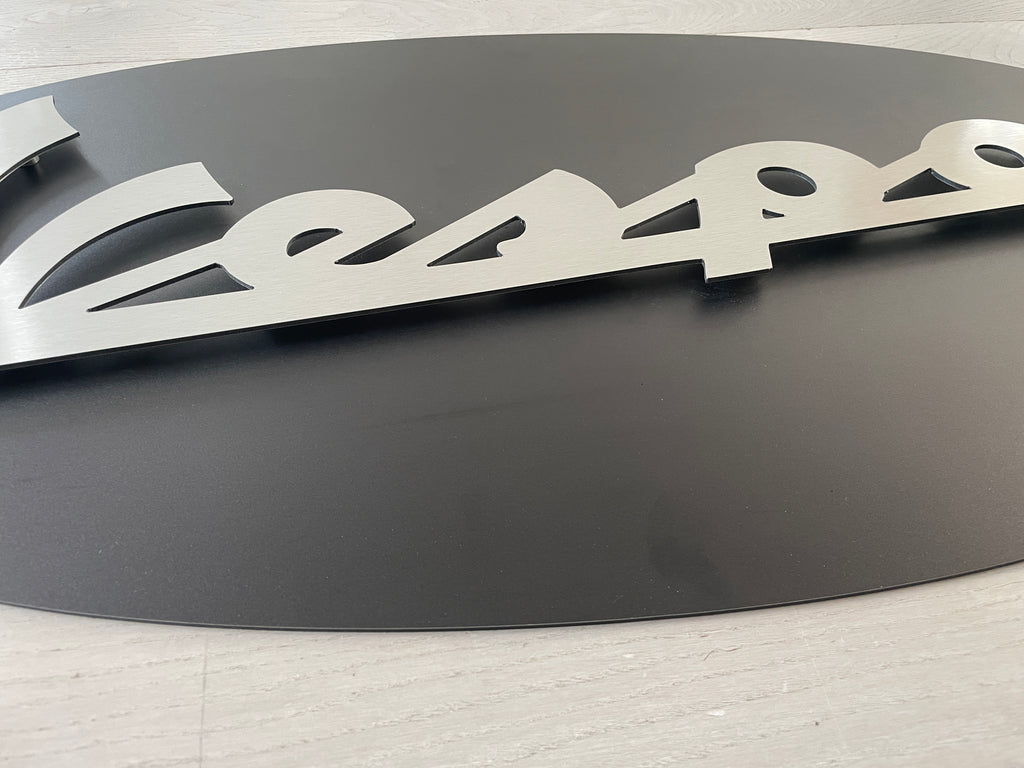 Reclamebord Vespa logo 3D relief, aluminium, 100x50 cm