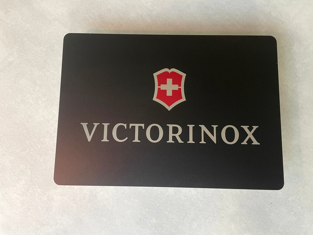 Reclamebord Victorinox zakmes glans logo, aluminium, 40x57cm