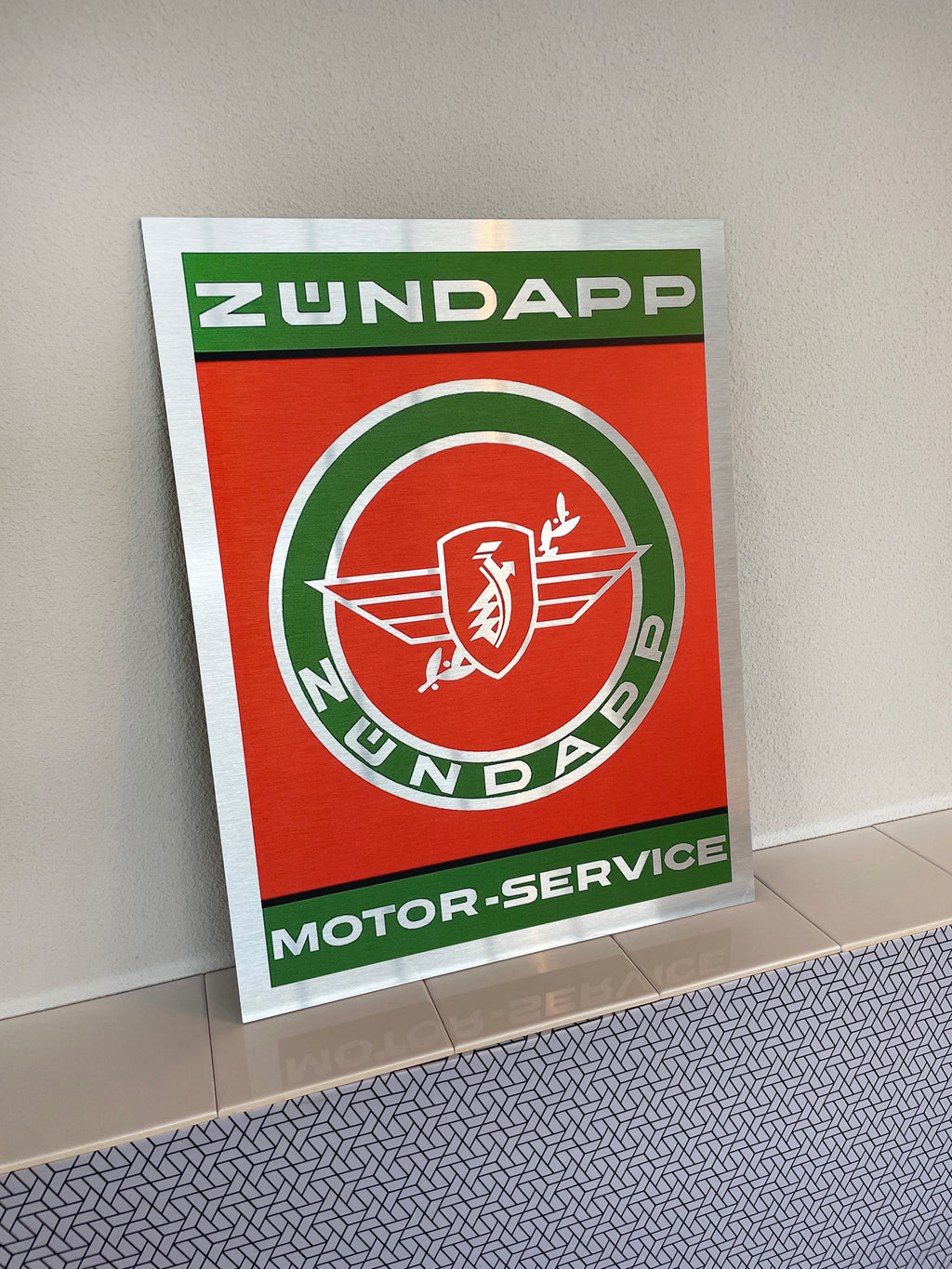 Reclamebord Zündapp motor-service logo, aluminium, 40x52 cm